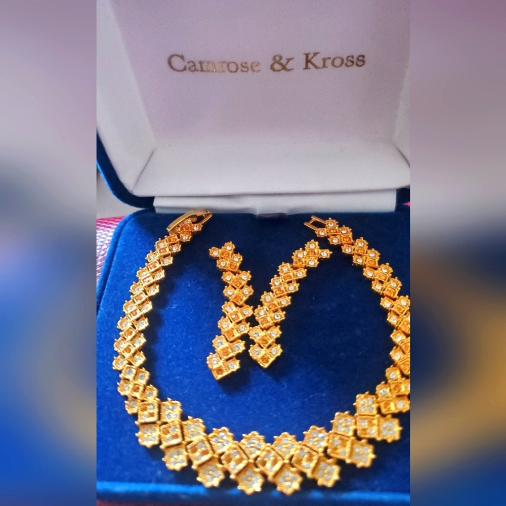 Camrose & Kross JBK Jacqueline Kennedy Earring And Bracelet Set.